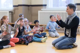 Meer muziek in de klas = muziekakkoord Drenthe - muzikaal spel